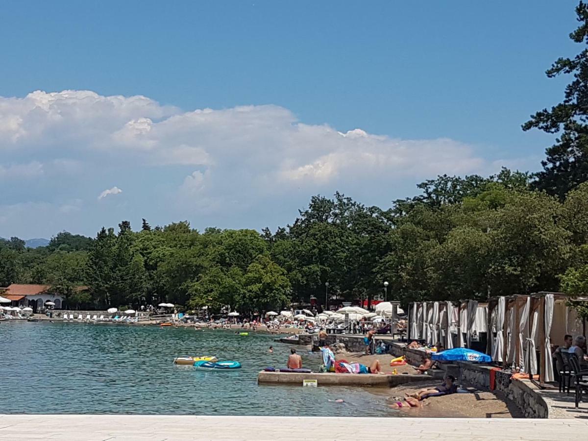 Vijon Apartment Njivice Bagian luar foto